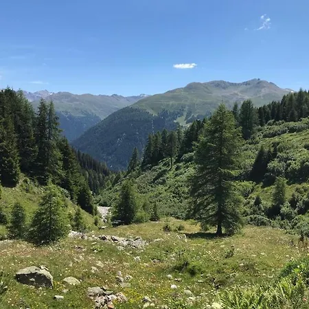 Ferienapartment Apartman Davos